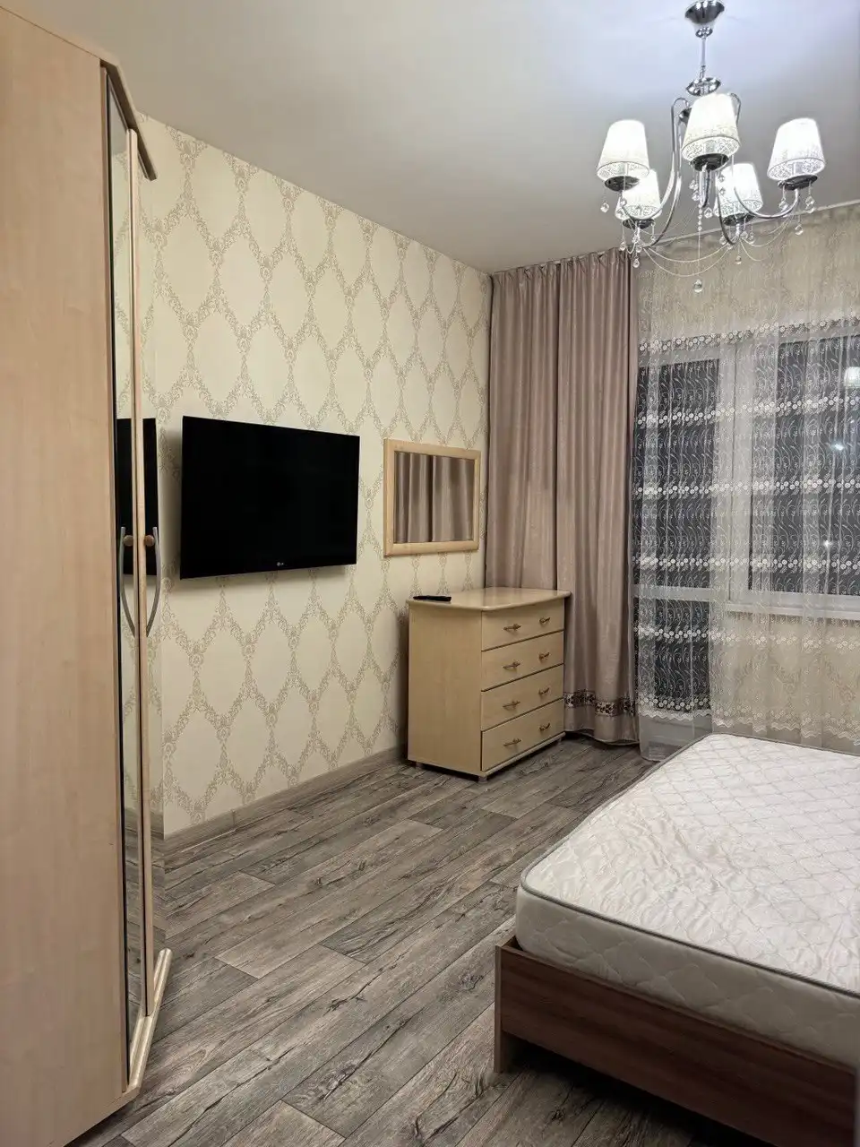 Сдается 3-комнатная квартира на длительный срок