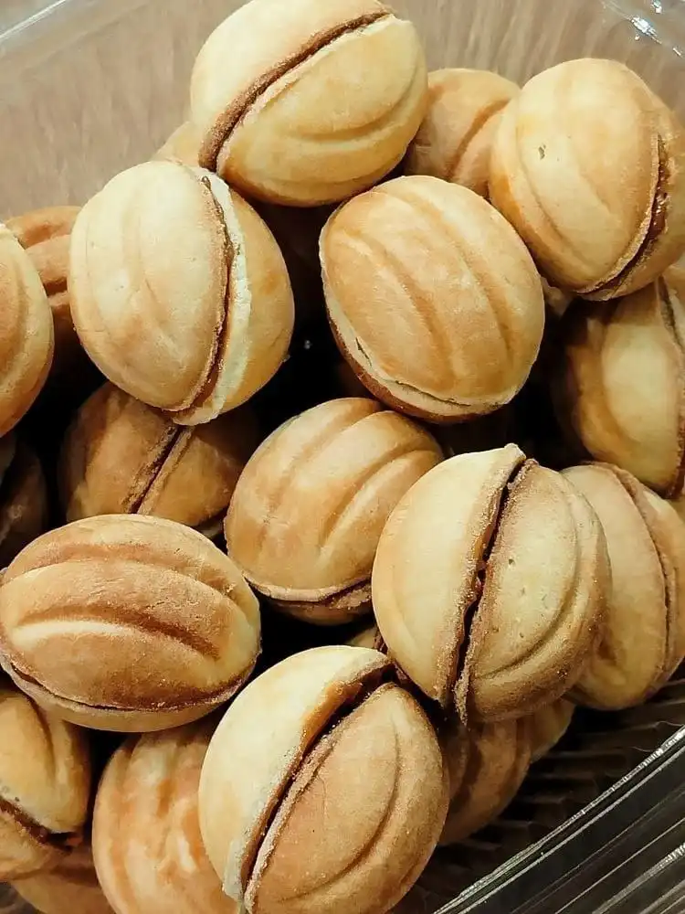 Орешки с вареной сгущенкой из детства