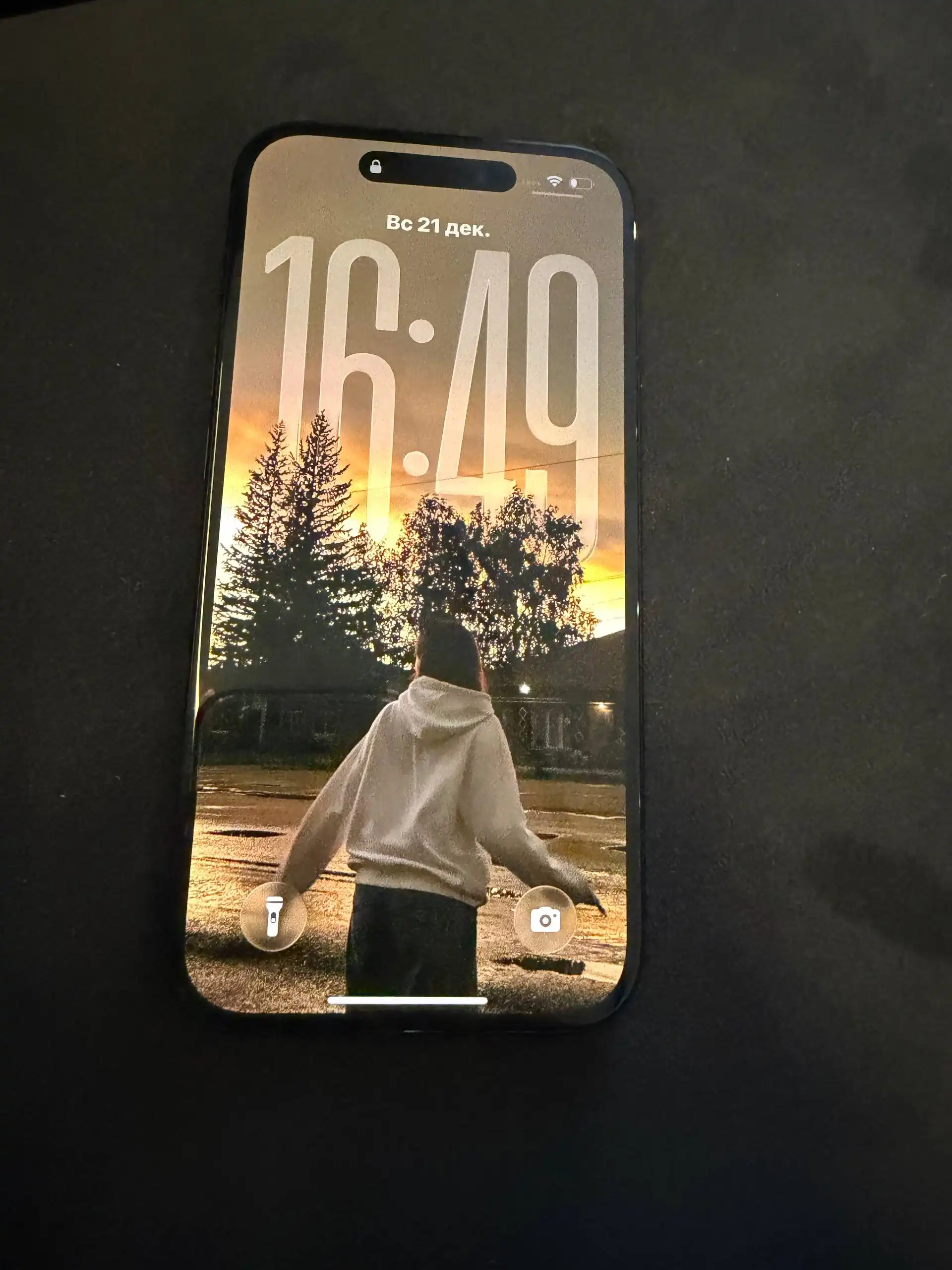 Продам айфон 15