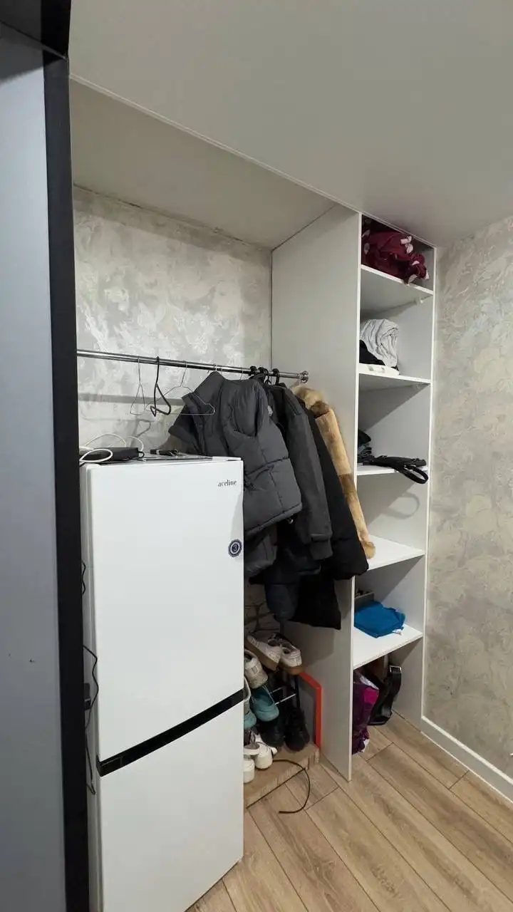 Студия в центре города с ремонтом и мебелью