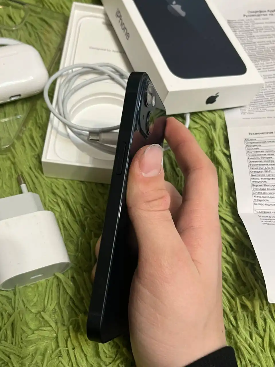 iPhone 13 в идеальном состоянии с гарантией - Смартфоны (Электроника) в Барнаул