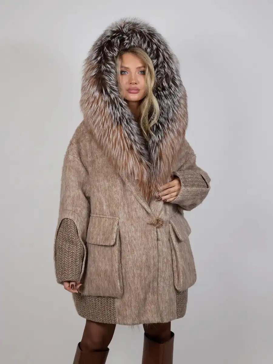 Кашемировые пальто с гусиным пухом и съёмным мехом - Пальто (Одежда) в Барнаул