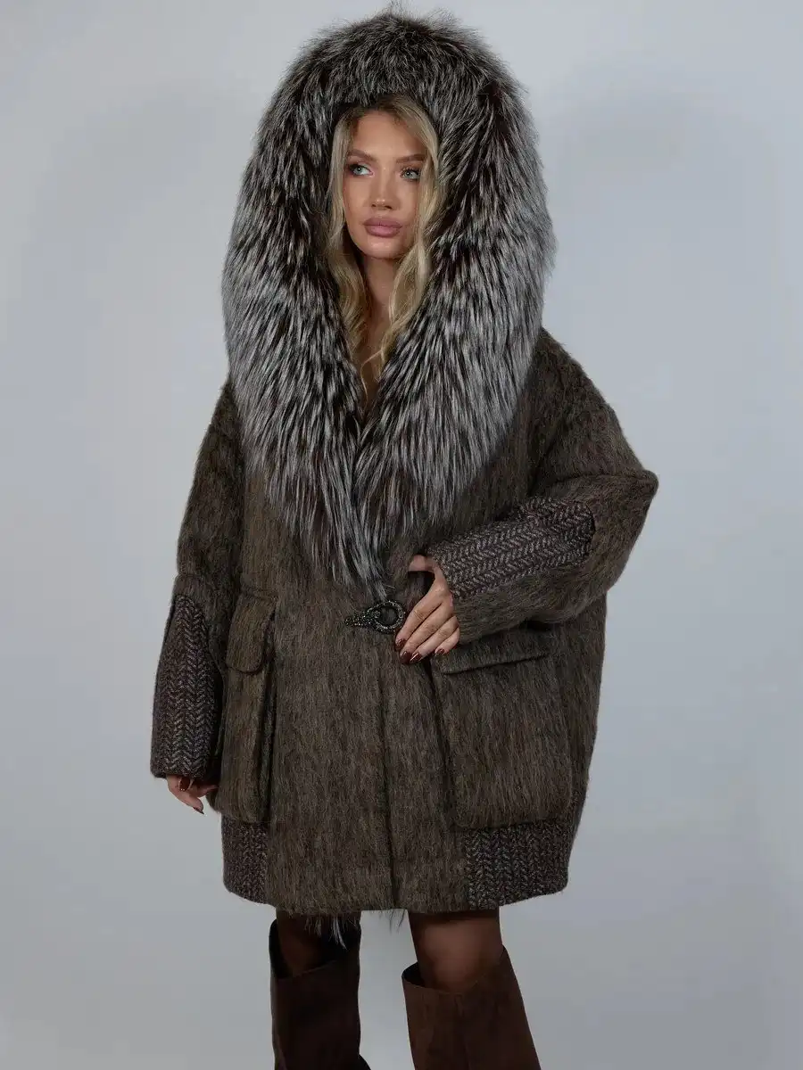 Кашемировые пальто с гусиным пухом и съёмным мехом - Пальто (Одежда) в Барнаул