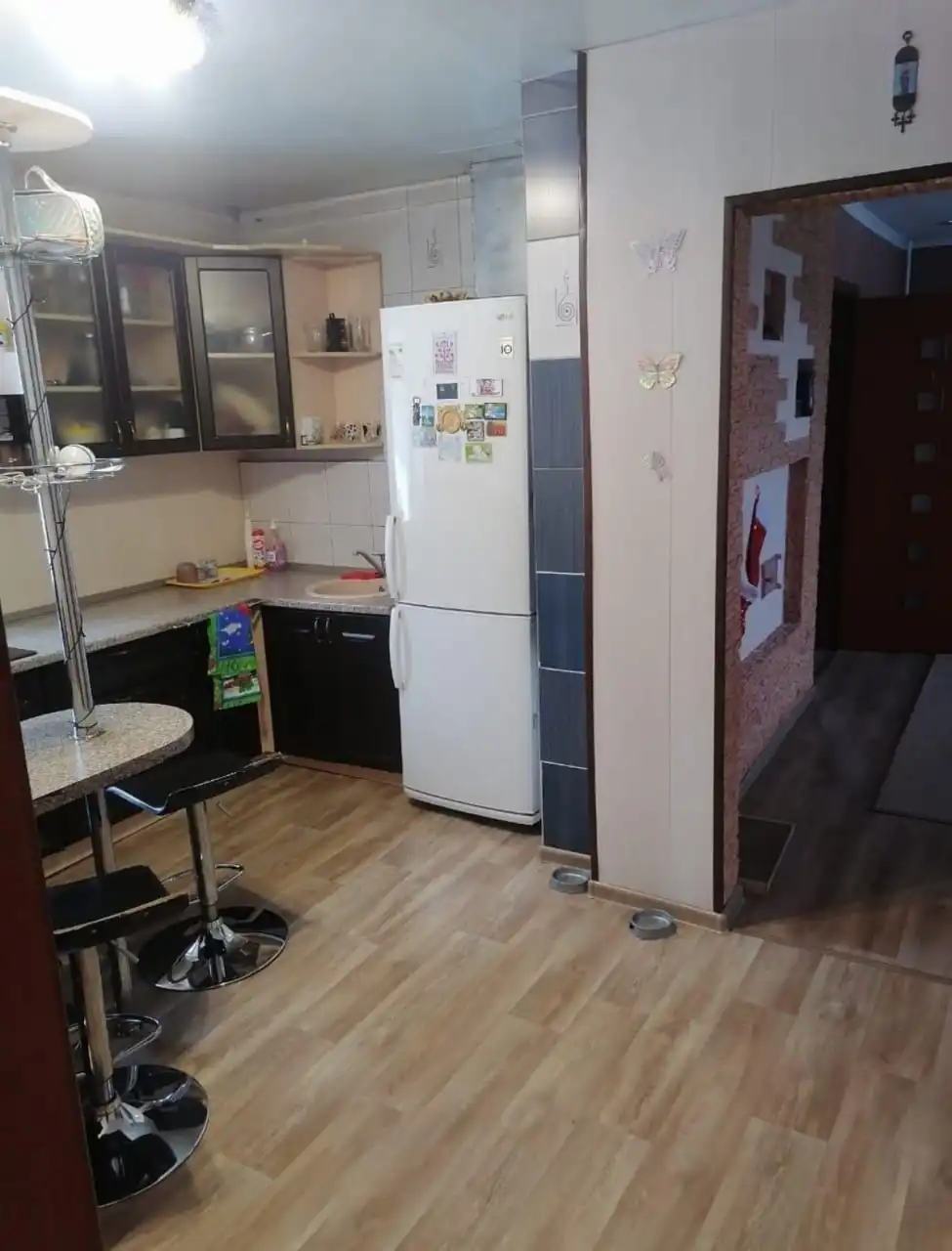 Сдам 2-комнатный дом с баней и гаражом на горе - Аренда жилья (Недвижимость) в Барнаул