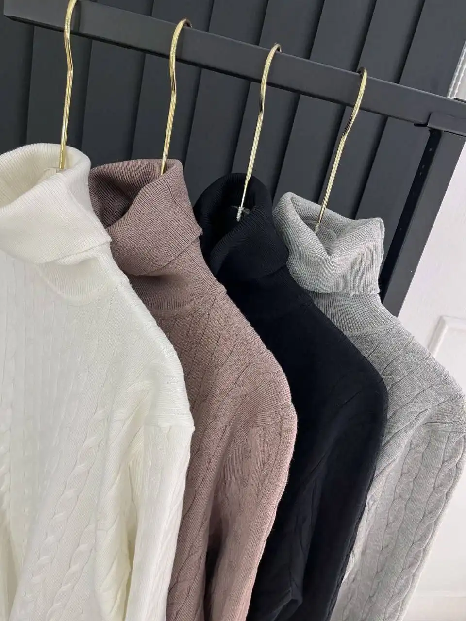 Лот костюмов 5 штук - Костюмы (Одежда) в Москва