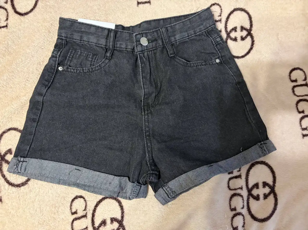 Джинсовые шорты новые с бирками - Шорты (Одежда) в Барнаул