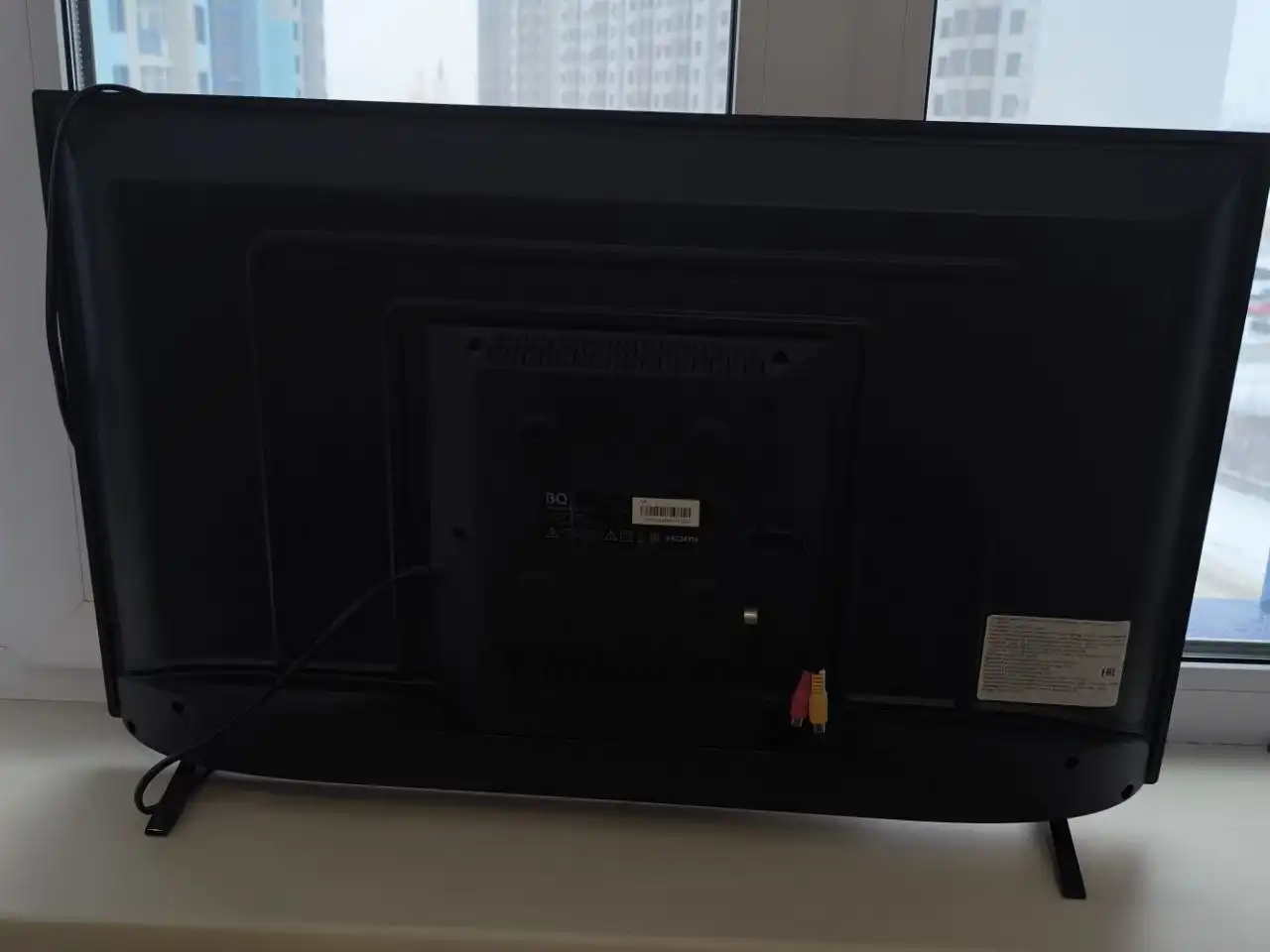 Продам новый телевизор с коробкой - Электроника в Барнаул