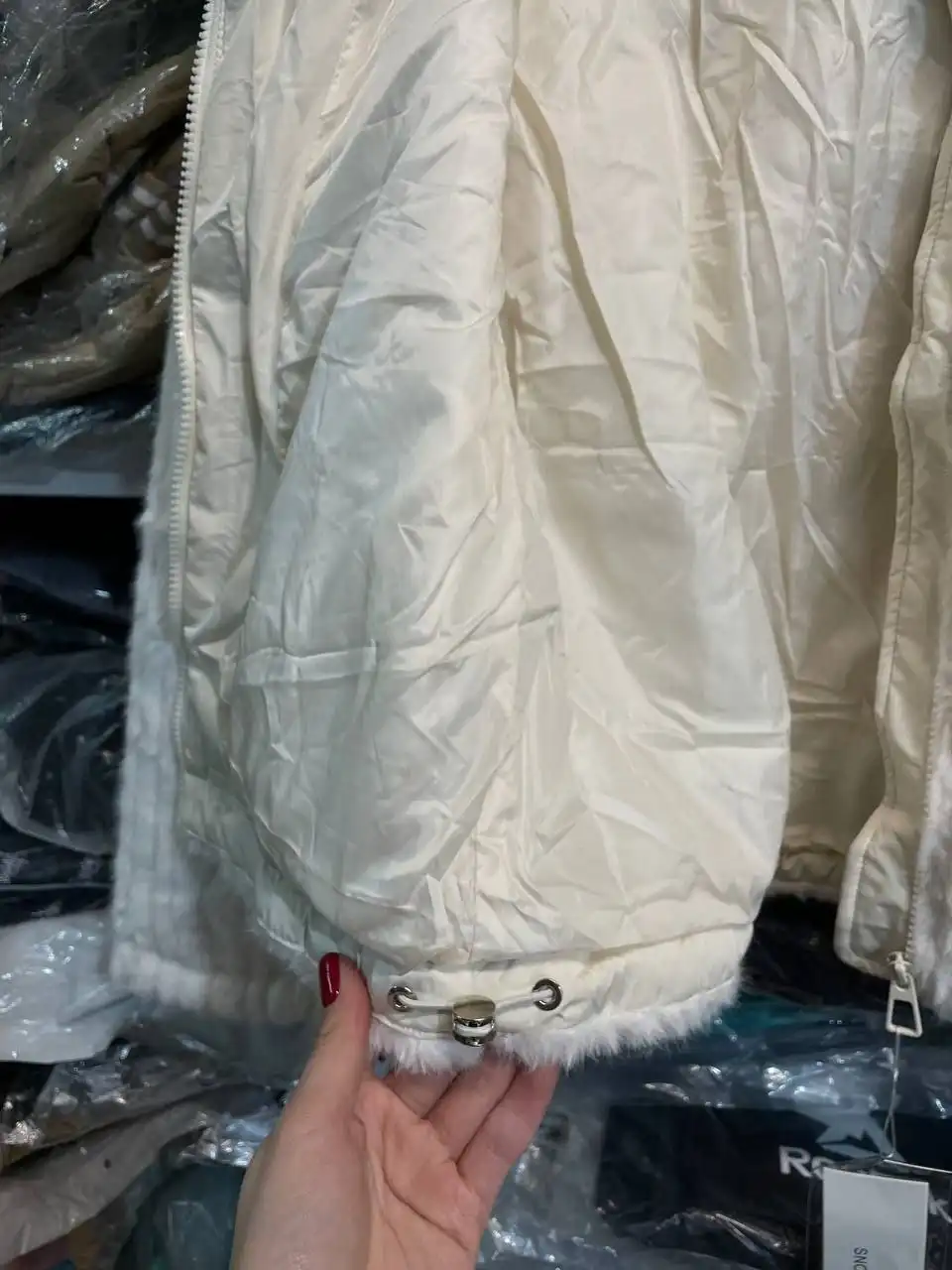 Мини-Шубки Quinn - Одежда в Барнаул