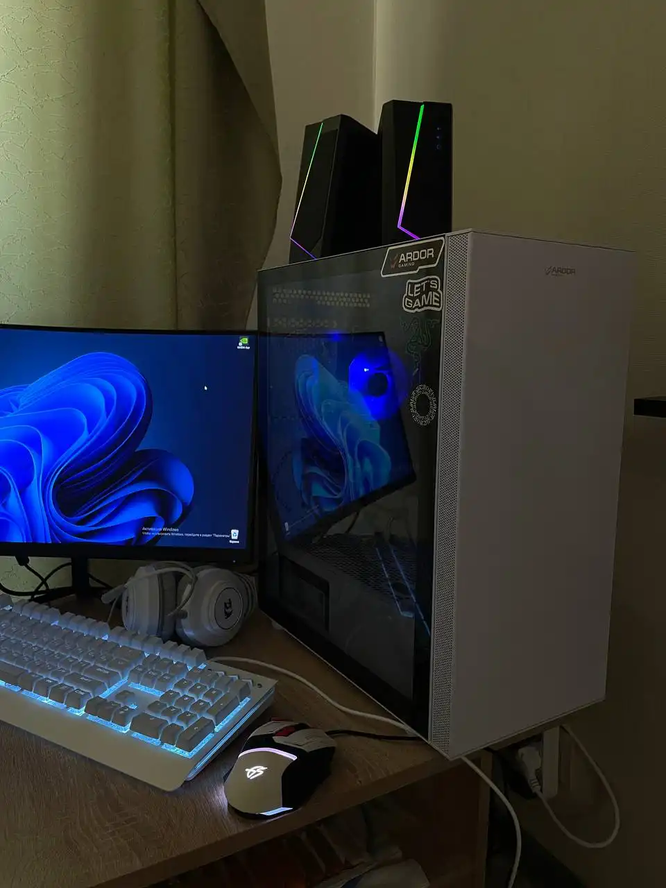 Бюджетно-игровой ПК комплектом с монитором и периферией - Компьютеры и комплектующие (Электроника) в Барнаул