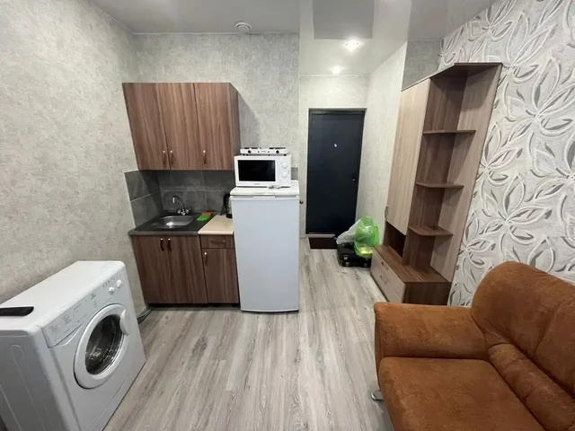 Студия в аренду на Кардиоцентре - Аренда домов в Барнаул