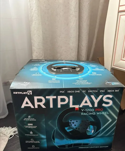 Игровой руль с коробкой передач и педалями - Электроника в Барнаул