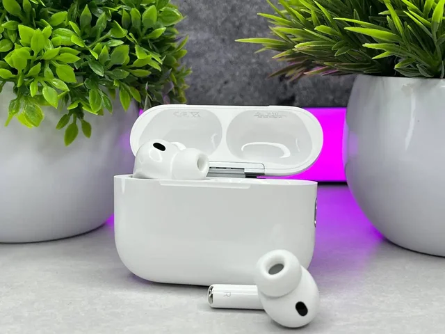 AirPods Pro 3 - лучший подарок на 23 февраля - Носимые устройства в Барнаул