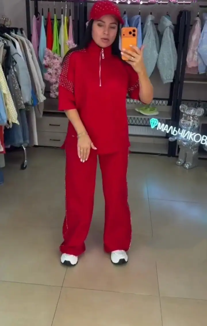 Костюм двойка с кепкой, размеры 42-58 - Мужская одежда (Одежда) в Барнаул