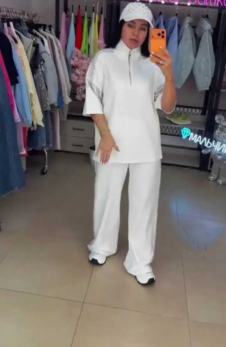 Костюм двойка с кепкой, размеры 42-58 - Мужская одежда (Одежда) в Барнаул