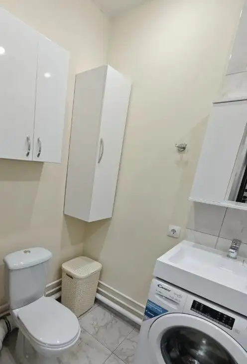 Студия в центре с ремонтом и мебелью - Аренда квартир (Недвижимость) в Барнаул