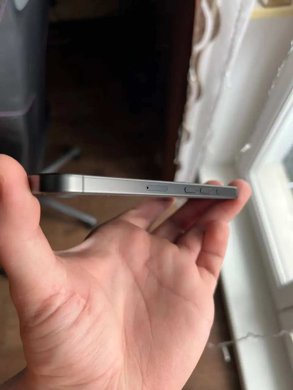 Продам iPhone 15 Pro Black Titanium в хорошем состоянии - Смартфоны (Электроника) в Барнаул