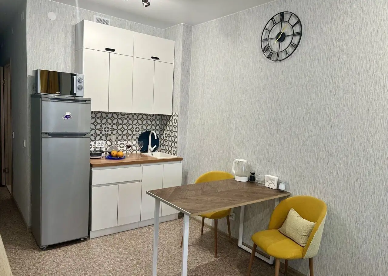 Студия в центре Барнаула с ремонтом и новой мебелью - Аренда квартир (Недвижимость) в Барнаул