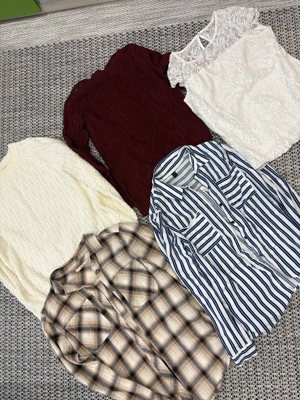 Продажа вещей для девушки размер 44 пакетом - Женская одежда (Одежда) в Барнаул