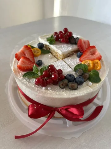 Торт четвертинка с 4 вкусами - Мебель и техника в Барнаул