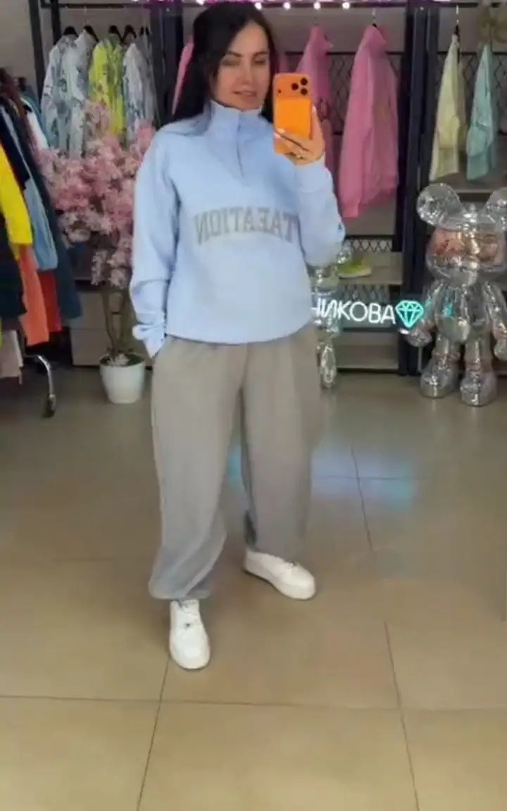 Спортивный костюм двойка разных размеров - Спортивная одежда (Одежда) в Барнаул