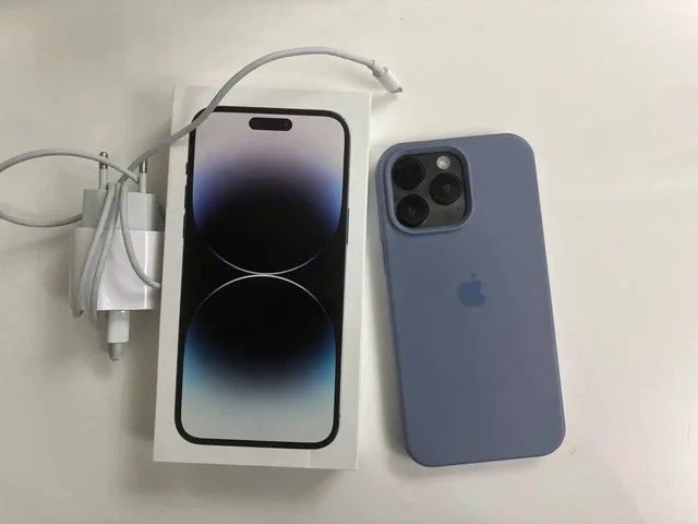 Срочная продажа двухсимочной версии АКУМ 77 - Аккумуляторы и батареи в Барнаул