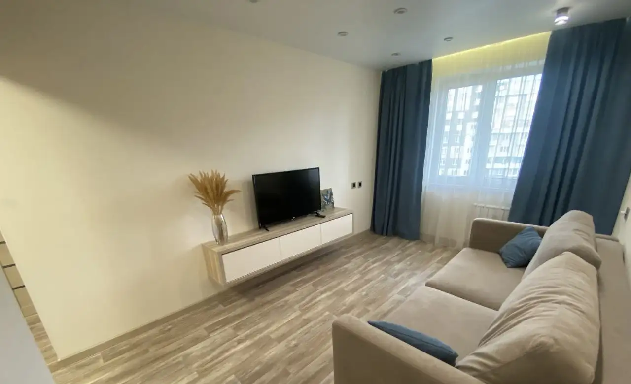 Сдам 1 комнатную квартиру на улице Малахова 160 - Аренда квартир (Недвижимость) в Барнаул