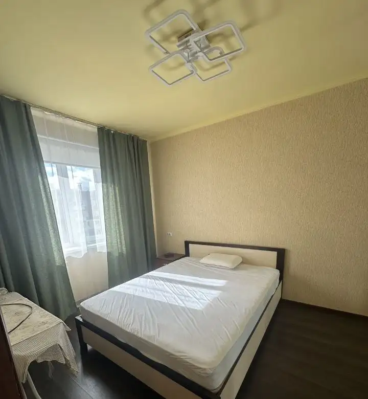 Сдается комната в центре Барнаула - Аренда комнат (Недвижимость) в Барнаул