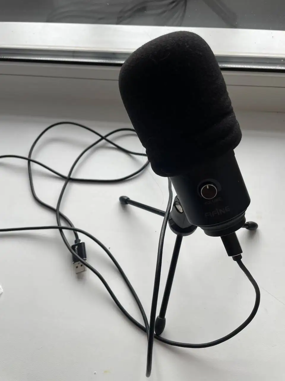 Продажа микрофона Fifine и механической клавиатуры - Аудиотехника и Периферия (Электроника) в Барнаул