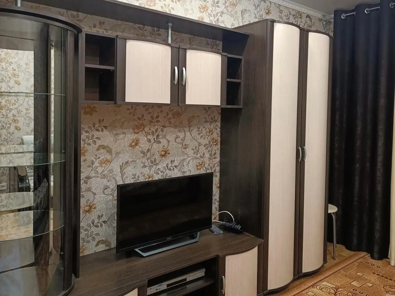 Сдача комнаты с балконом на ВРЗ, ул. Воровского 112 - Аренда жилья (Недвижимость) в Барнаул