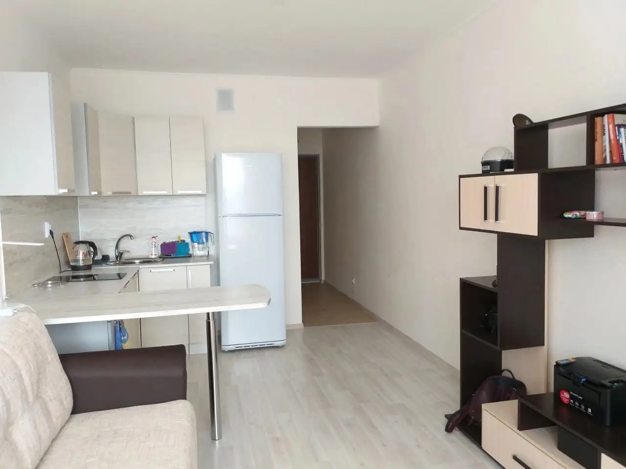 Студия с ремонтом в центре города - Квартиры (Недвижимость) в Барнаул