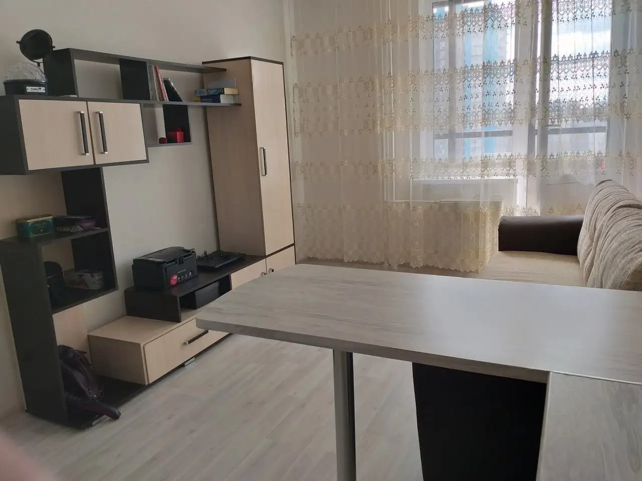 Студия с ремонтом в центре города - Квартиры (Недвижимость) в Барнаул