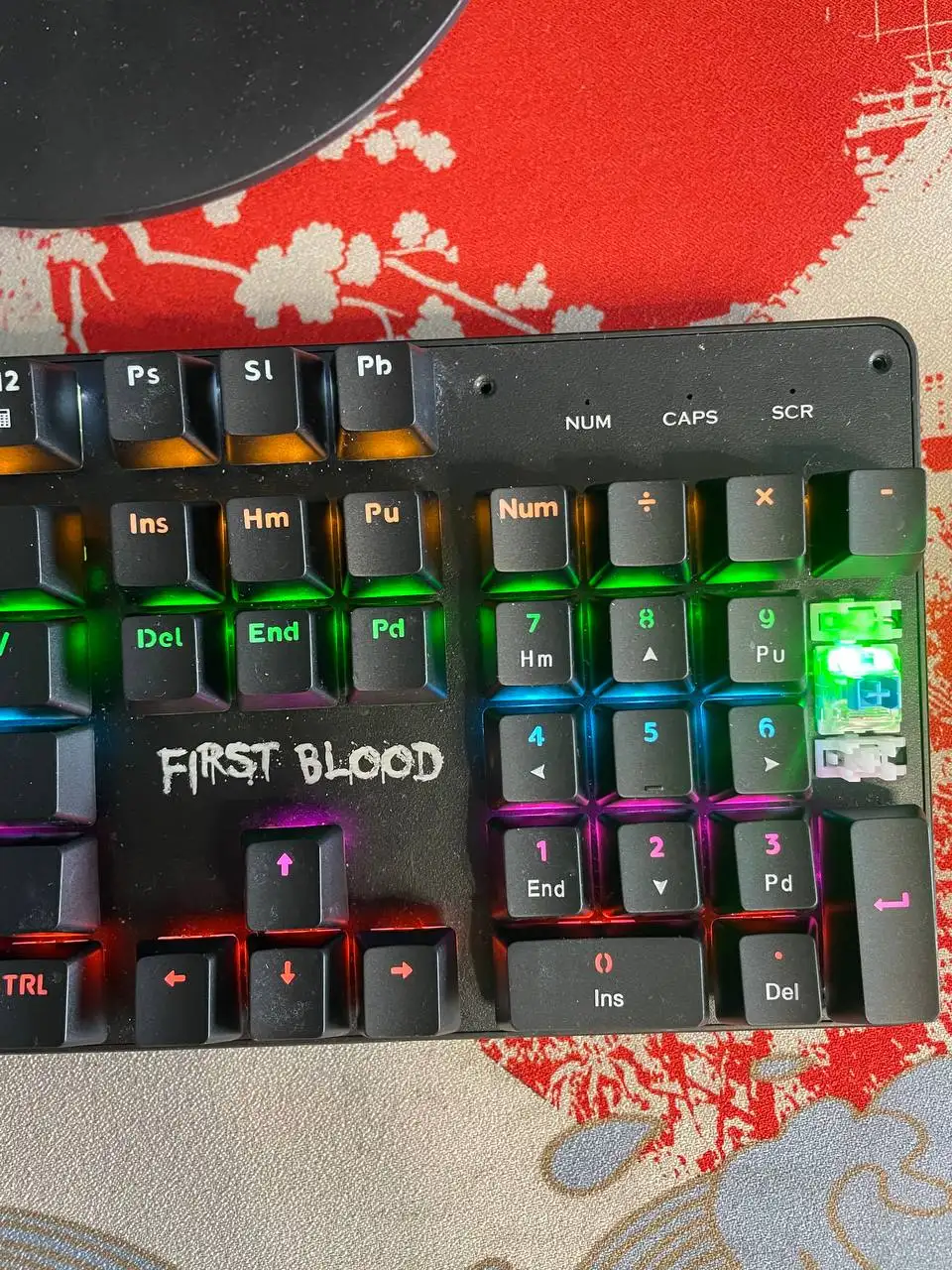Продажа механической клавиатуры и игровой мыши - Электроника в Барнаул