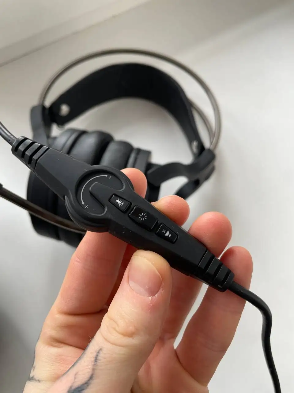 Продажа компьютерной периферии: клавиатуры, мышки, наушники - Компьютерная периферия (Электроника) в Барнаул