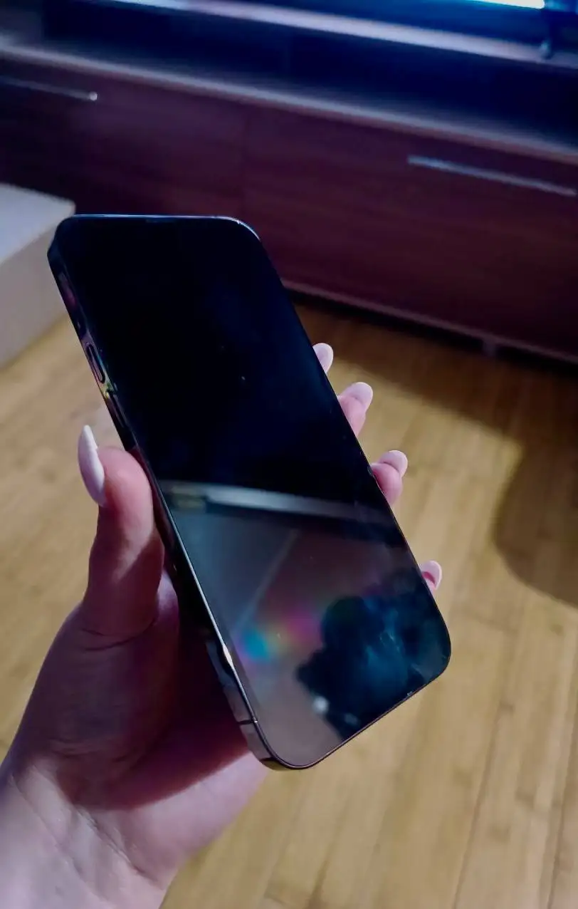 Продажа нового iPhone 13 Pro Max 128 ГБ серебристый - Смартфоны (Электроника) в Барнаул