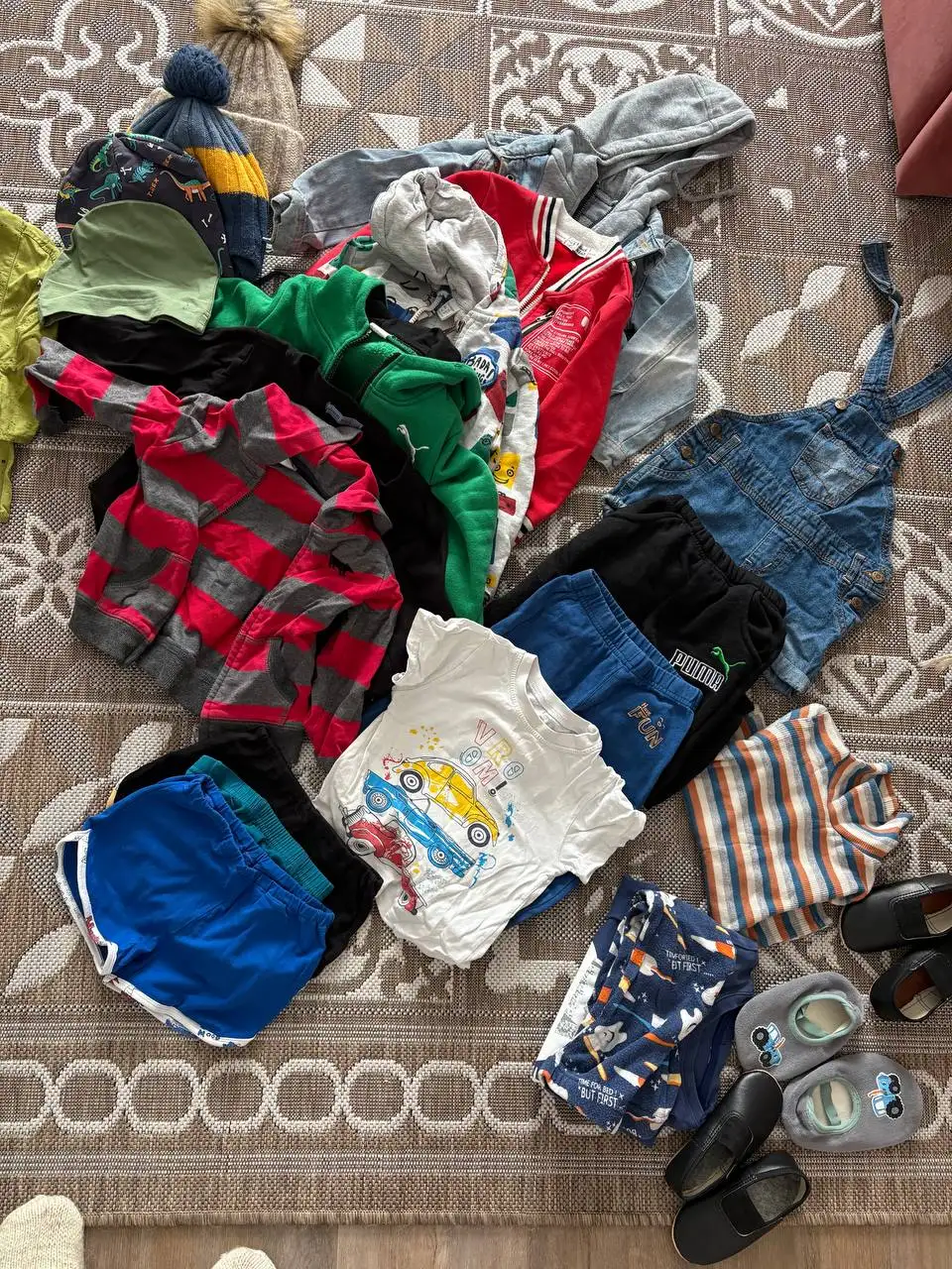 Продам детскую одежду на мальчика ростовка 98-110 - Детская одежда (Товары для детей) в Барнаул