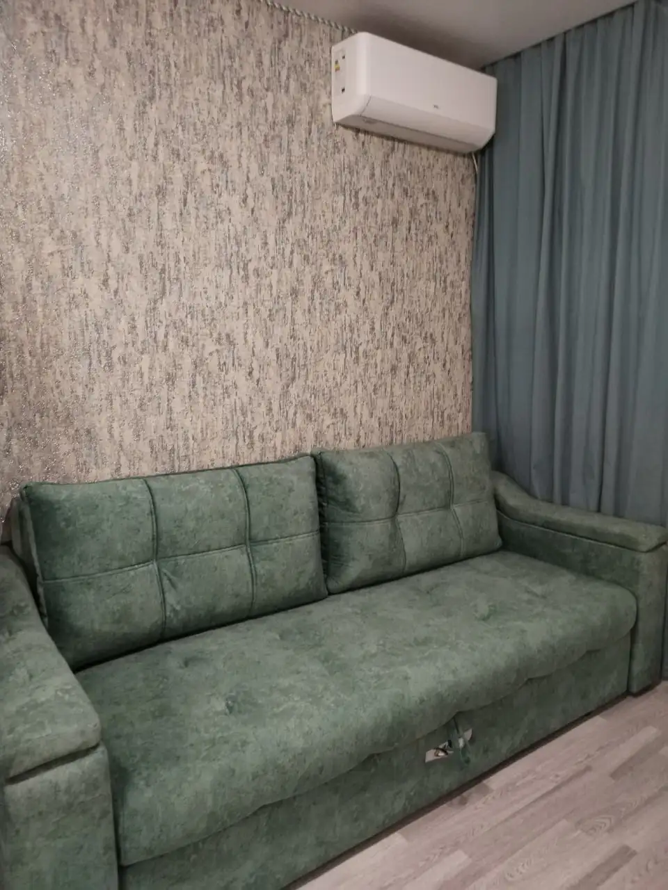 Сдам квартиру с ремонтом на ул. Северо-Западная - Аренда квартир (Недвижимость) в Барнаул