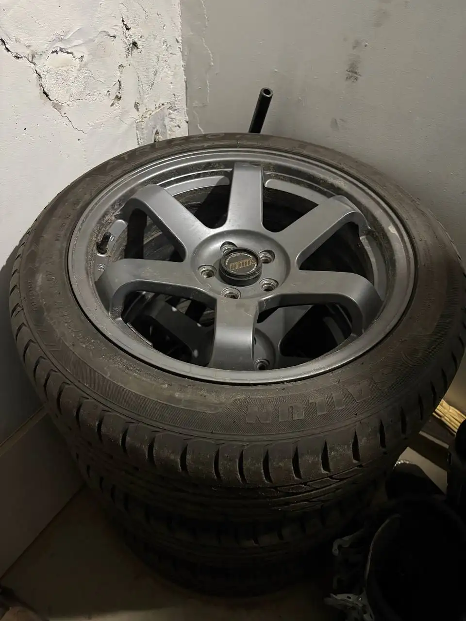 Продам комплект колес 215/55 r17 для Субару Импреза - Шины и диски (Авто) в Барнаул