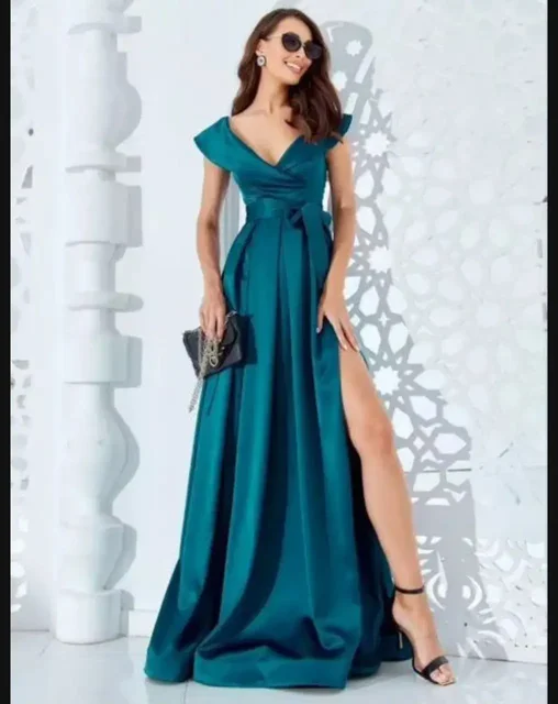 Продам платье, надевалось 1 раз - Варежки в Барнаул