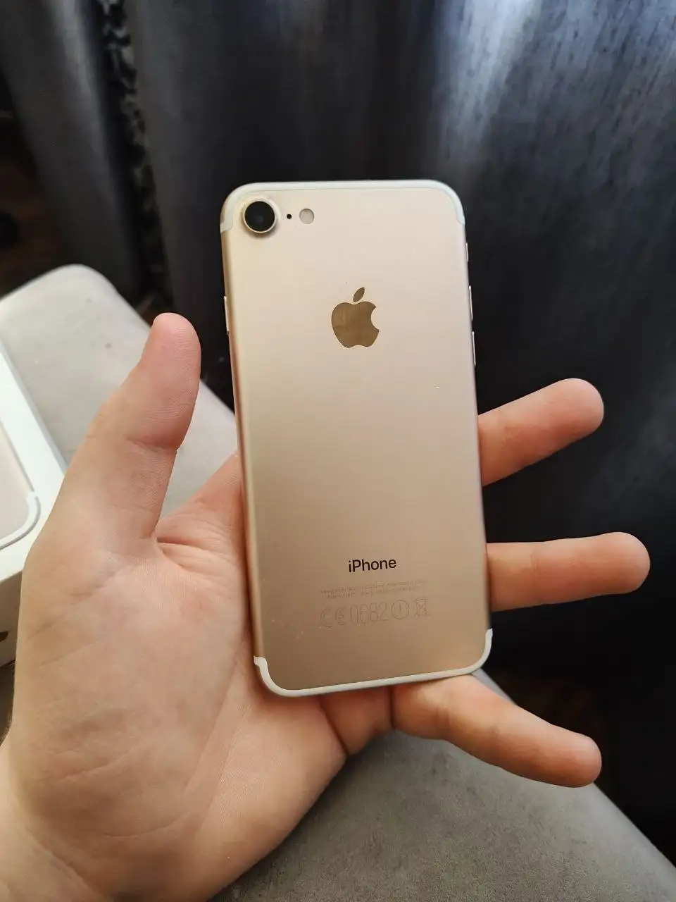 Айфон 7 в идеальном состоянии с новой батареей - Смартфоны (Электроника) в Барнаул