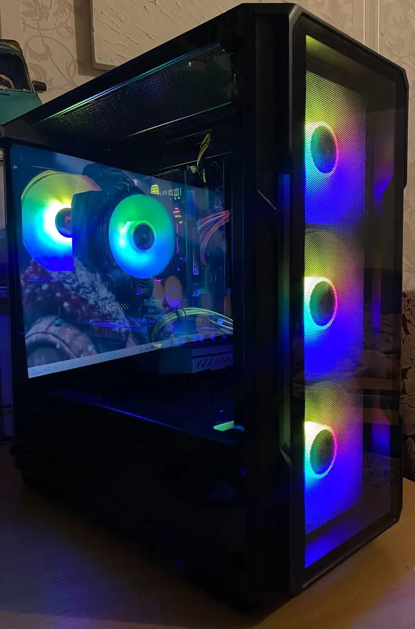 Игровой компьютер в сборе с монитором - Компьютеры и комплектующие (Электроника) в Барнаул