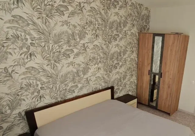 Сдается комната в аренду на ул. Малахова 44 - Недвижимость в Барнаул