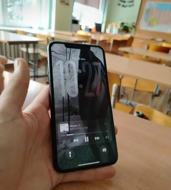 iPhone 11 Pro Max 256гб с аккумулятором 72% - Игровые приставки в Барнаул