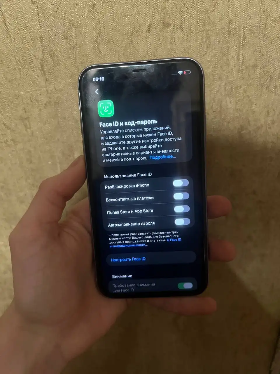 iPhone X в хорошем состоянии с замененным аккумулятором - Мобильные телефоны (Электроника) в Барнаул
