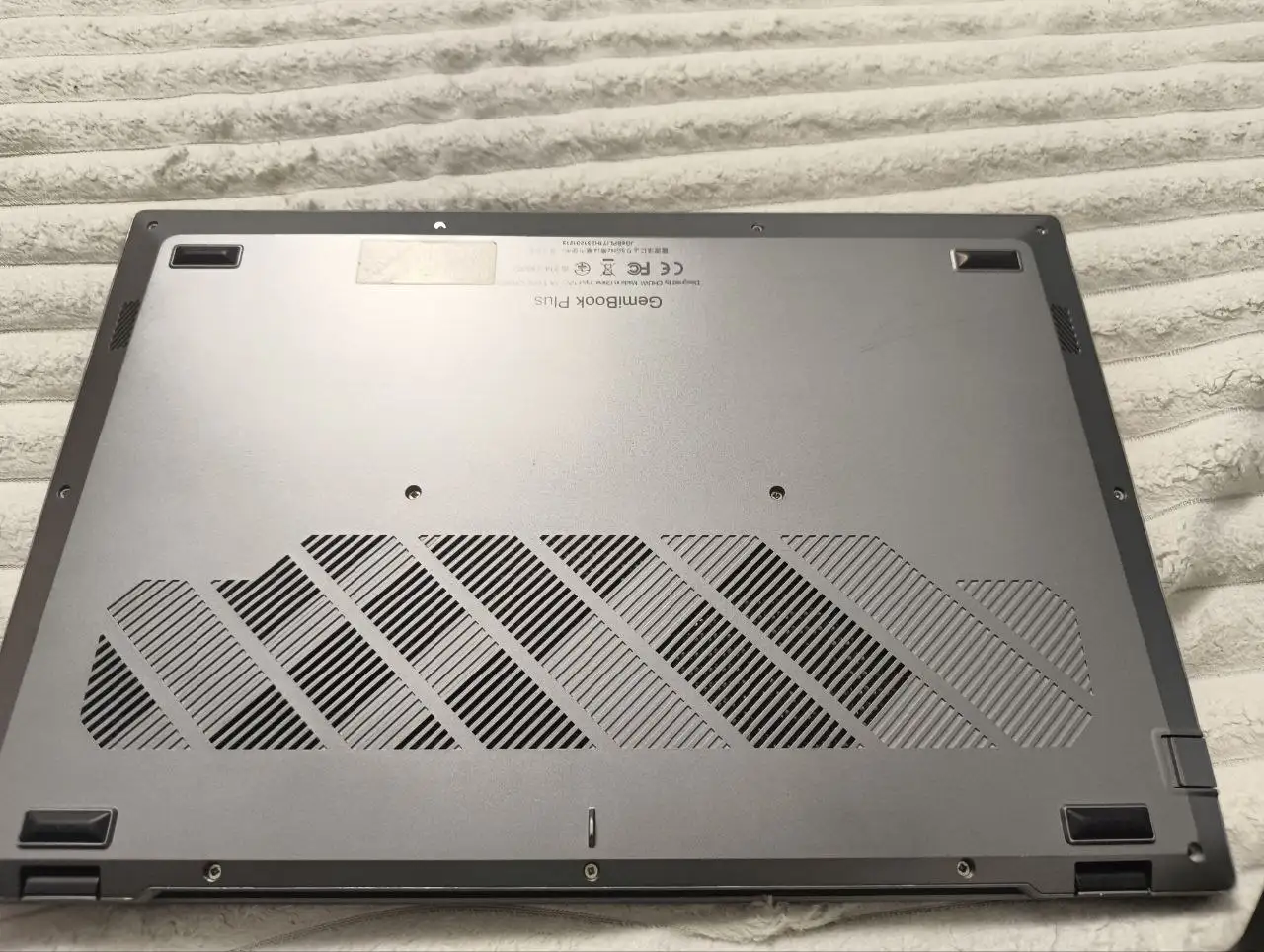 Ноутбук Chuwi Gemibook Plus и фотоаппарат Canon Powershot A3100 IS - Электроника в Барнаул