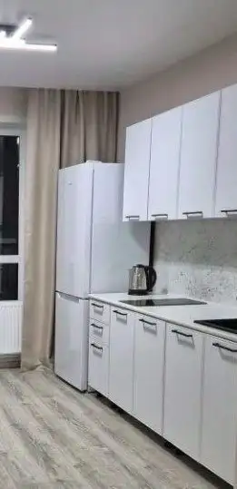 Аренда комнаты с лоджией в новом доме на Ядринцева 95 - Аренда жилья (Недвижимость) в Барнаул