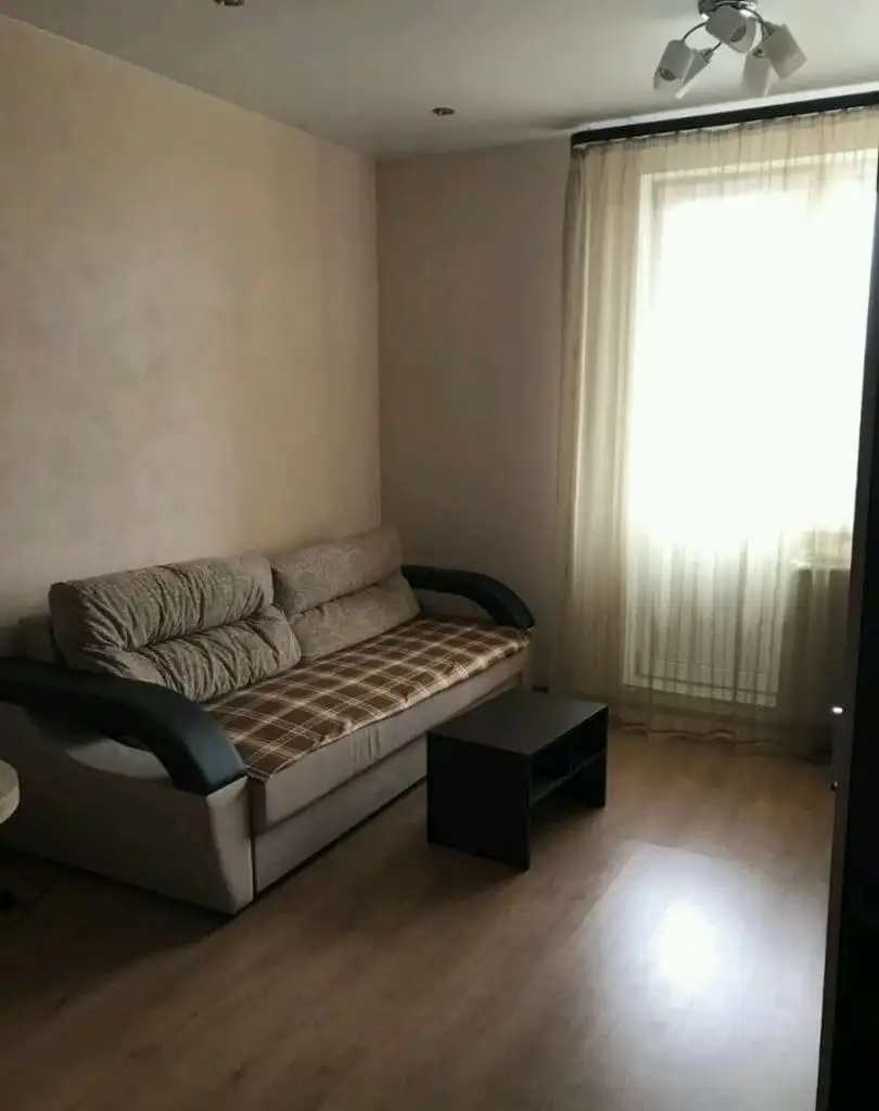 Студия с ремонтом ул. Северо-Западная - Квартиры (Недвижимость) в Барнаул