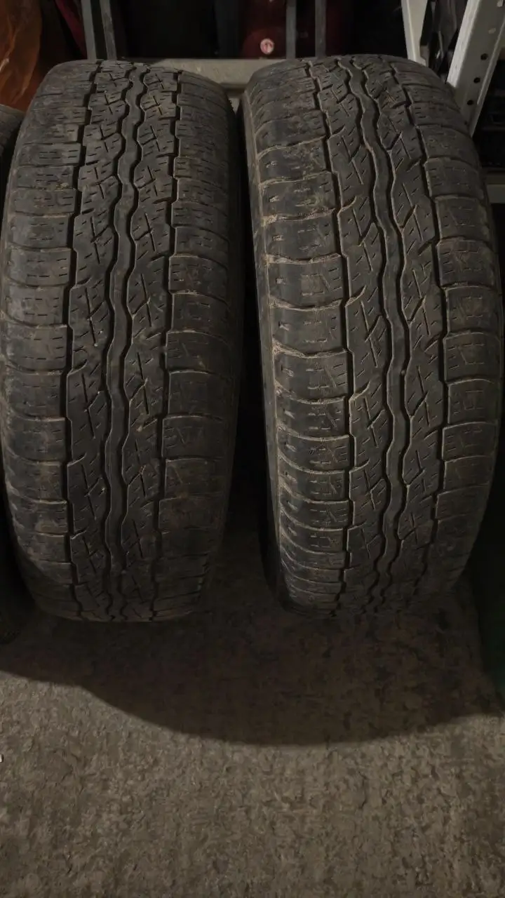 Шины лето Бриджистон 225/65 R17 - Шины и диски (Запчасти) в Барнаул