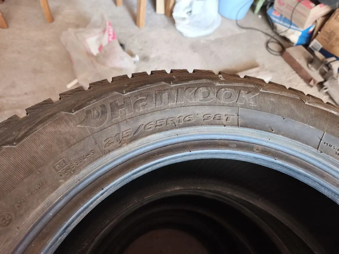 Продажа зимних шин Hankool Pike RW11 215/65 R16 98T - Шины и диски (Авто) в Барнаул