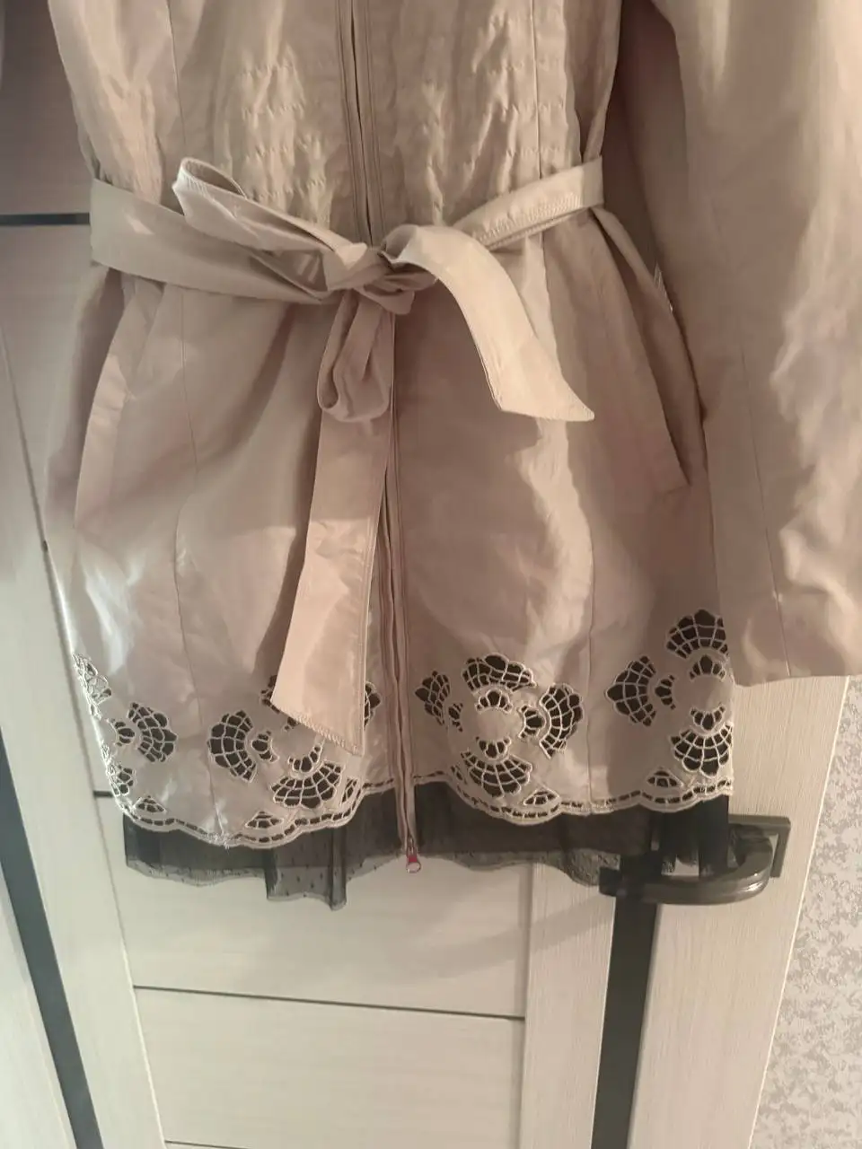 Новый плащ размер 48 - Верхняя одежда (Одежда) в Барнаул