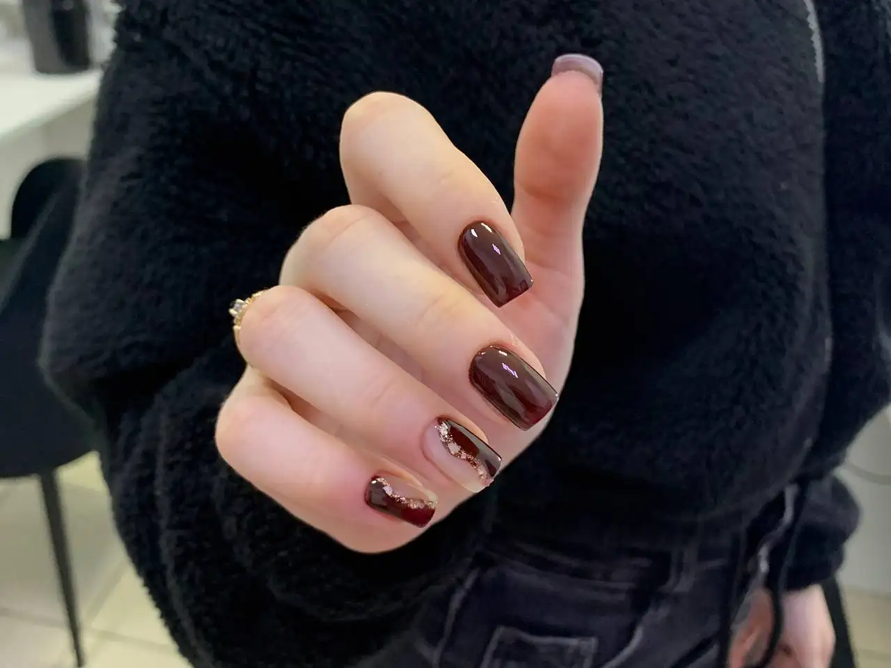 Маникюр с коррекцией архитектуры ногтя - Маникюр (Услуги) в Барнаул